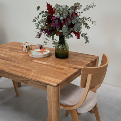 VESKOR Pack of 2 or 4 Dining Chairs in Solid Oak Lucas, Gray or Beige Upholstery