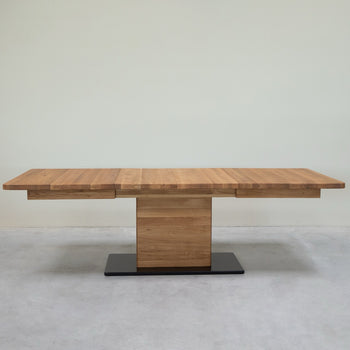 NordicStory Extending dining table in solid oak Bremen, 160-250 x 90 x 75 cm.