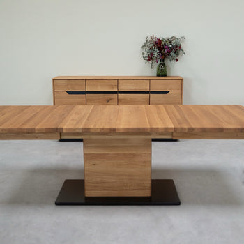 NordicStory Extending dining table in solid oak Bremen, 160-250 x 90 x 75 cm.