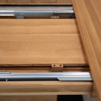 NordicStory Extending dining table in solid oak Bremen, 160-250 x 90 x 75 cm.