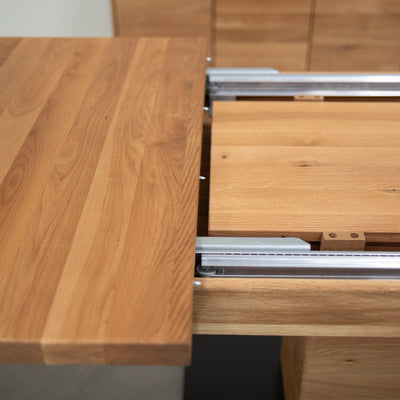 NordicStory Extending dining table in solid oak Bremen, 160-250 x 90 x 75 cm.