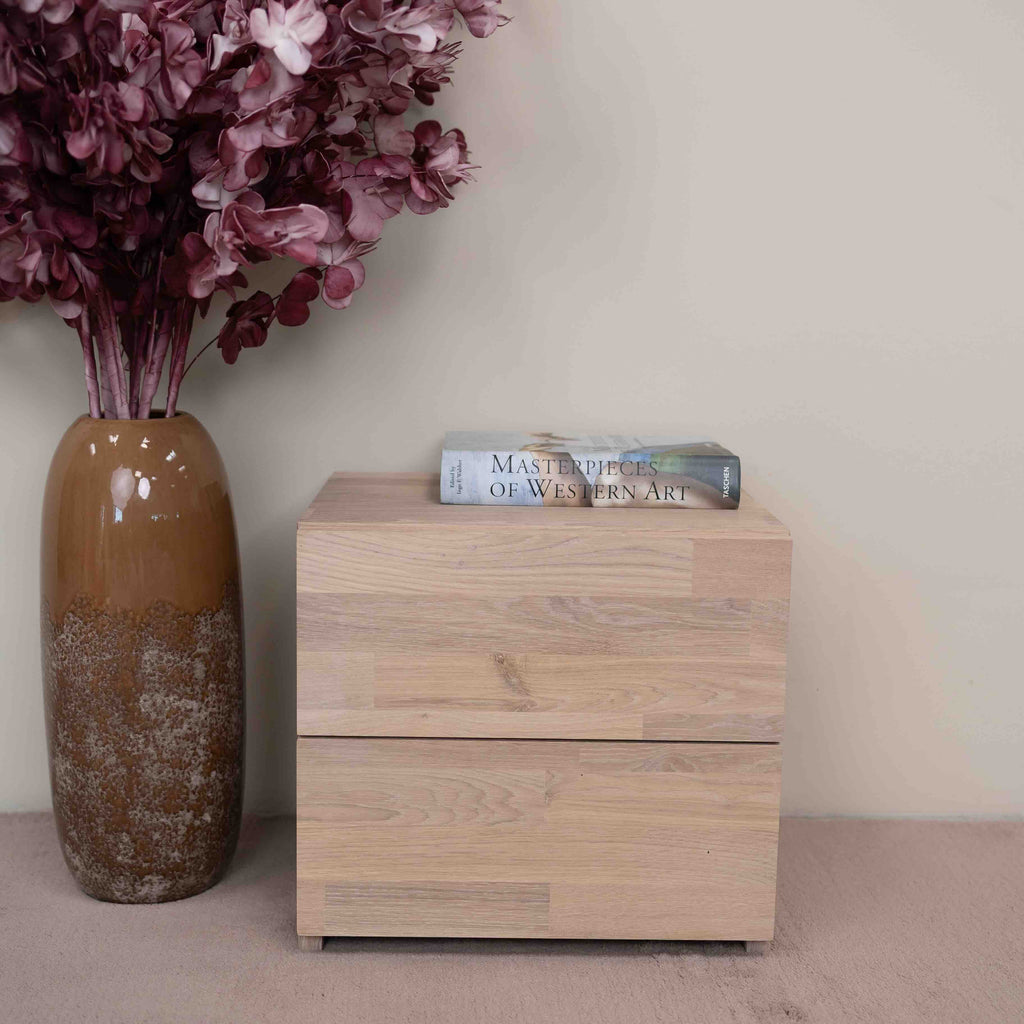 NordicStory Bedside table in solid sustainable oak wood