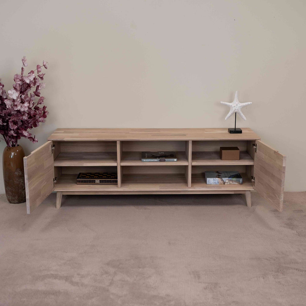 NordicStory TV stand made of solid oak sustainable wood