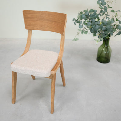 VESKOR Pack of 2 or 4 Dining Chairs in Solid Oak Lucas, Gray or Beige Upholstery