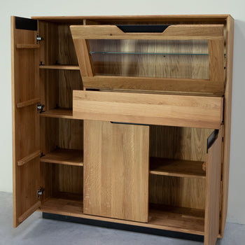 NordicStory Bremen 3 oak solid wood display cabinet, 124 x 38 x 134 cm.