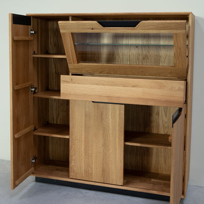 NordicStory Bremen 3 oak solid wood display cabinet, 124 x 38 x 134 cm.