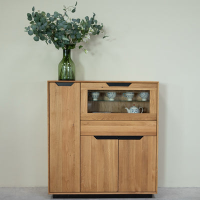 NordicStory Bremen 3 oak solid wood display cabinet, 124 x 38 x 134 cm.