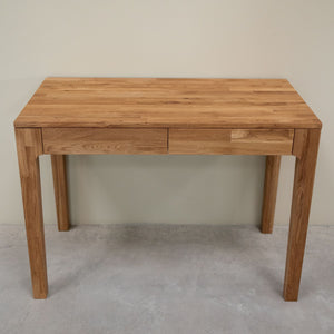 Solid oak desk Axel I 105 x 55 x 76 cm | NordicStory