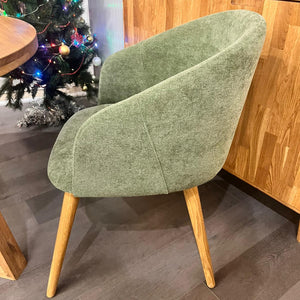 Solid oak armchair Ana with upholstery | VESKOR