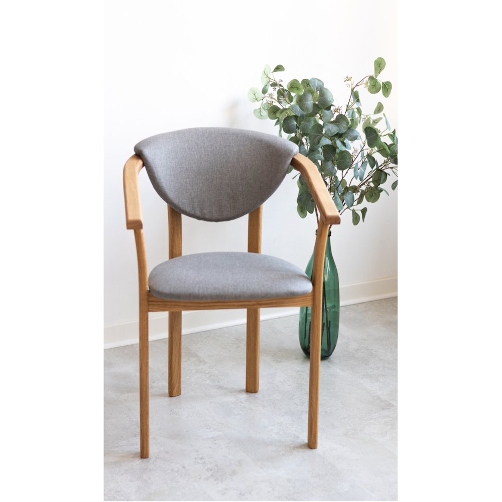 NordicStory Pack of 2 or 4 Alexis Dining Chairs, Solid Oak Frame, Nordic Grey Upholstery