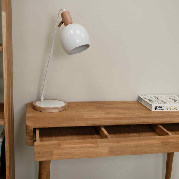 Escandi solid oak dressing table, 110 x 43 x 75 cm. | NordicStory