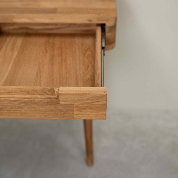 Escandi solid oak dressing table, 110 x 43 x 75 cm. | NordicStory
