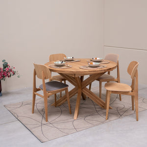 Round extendable dining table in solid oak Holger : NordicStory