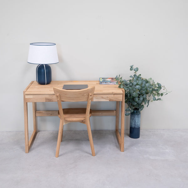 Solid oak desk Eric