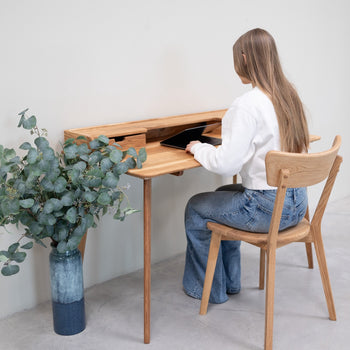 Ana solid oak desk, 120 x 65 x 84,5 cm. | NordicStory