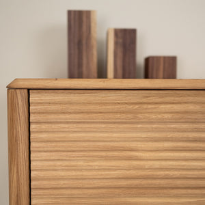 Oxford 3 solid oak TV stand | NordicStory