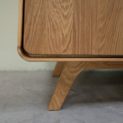 NordicStory Cabinet with 2 doors in solid oak Geneva, 60 x 45 x 200 cm.