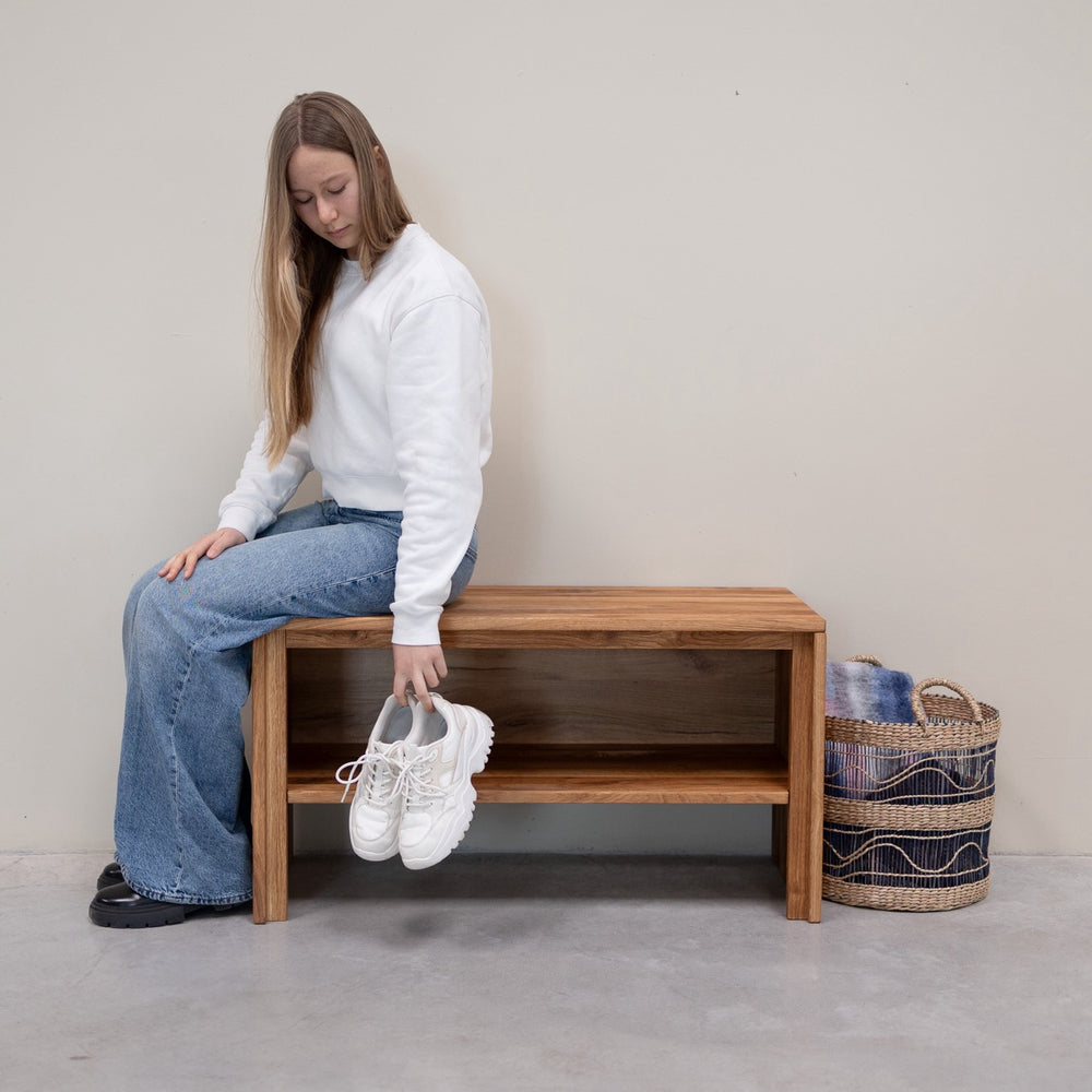 Solid oak shoe rack Pola