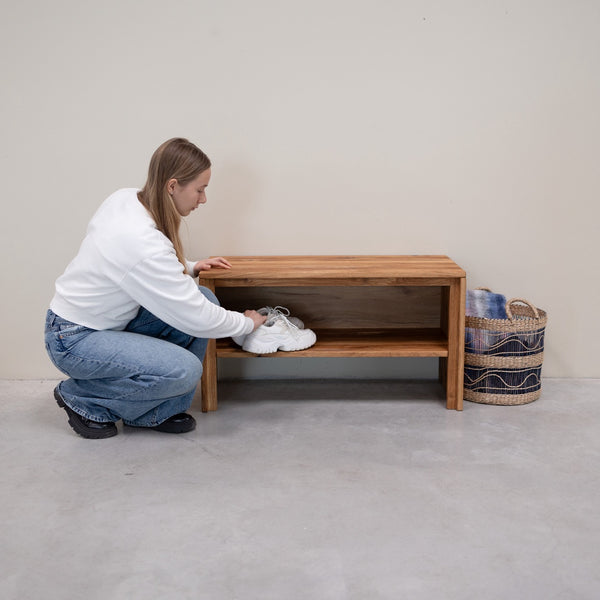 Solid oak shoe rack Pola
