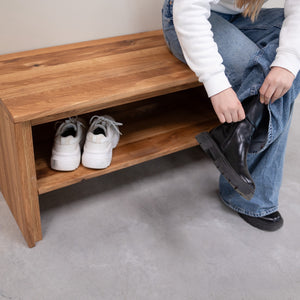 Solid oak shoe rack Pola