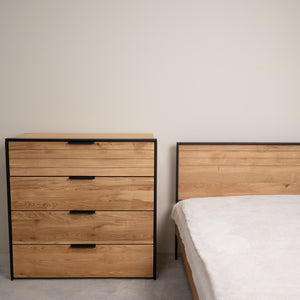 Runa solid oak chest of drawers | NordicStory