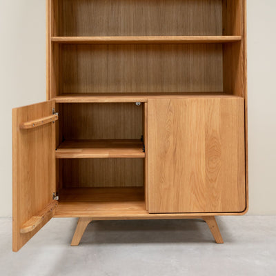 Solid wood oak display cabinet Geneva 2 RobleStore NordicStory