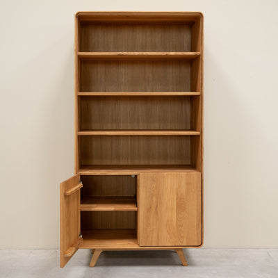 Solid wood oak display cabinet Geneva 2 RobleStore NordicStory