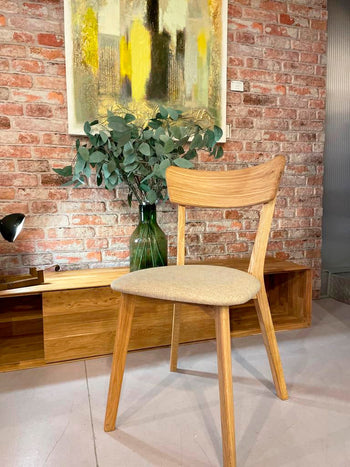 Pack of 2 or 4 Solid Oak Dining Chairs Diana Beige | NordicStory