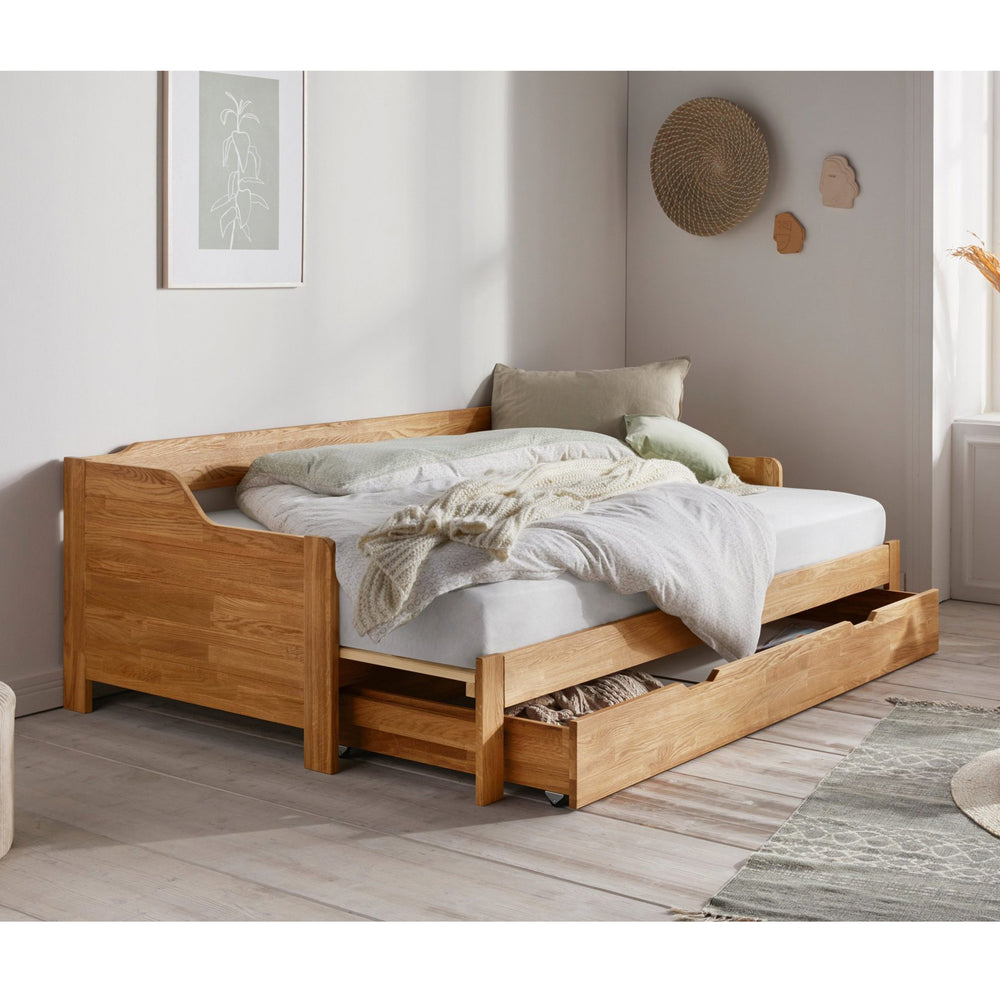 Solid oak trundle bed Frida | NordicStory
