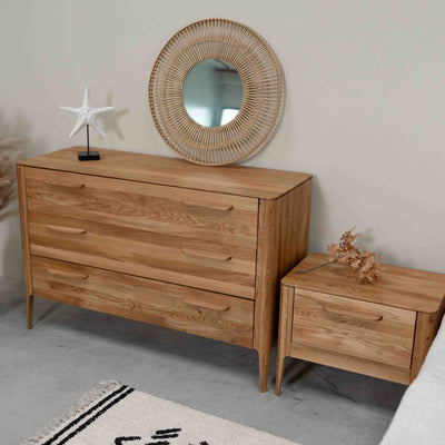 Atlanta solid oak dresser chest of drawers, 120 x 46,8 x 78,6 cm. | NordicStory