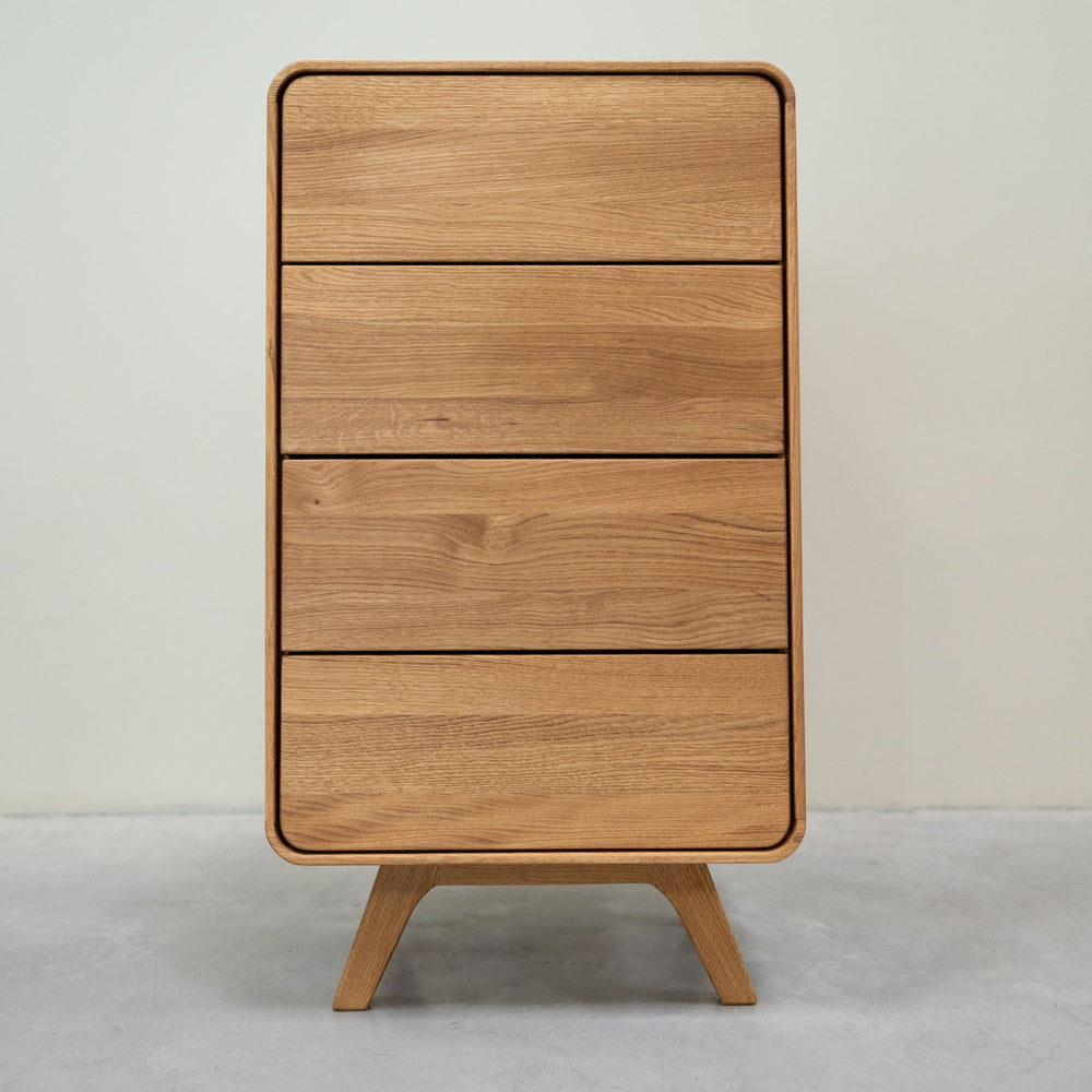Chest of drawers in solid wood oak Geneva Chest of drawers with 4 drawers Roble.Store NordicStory