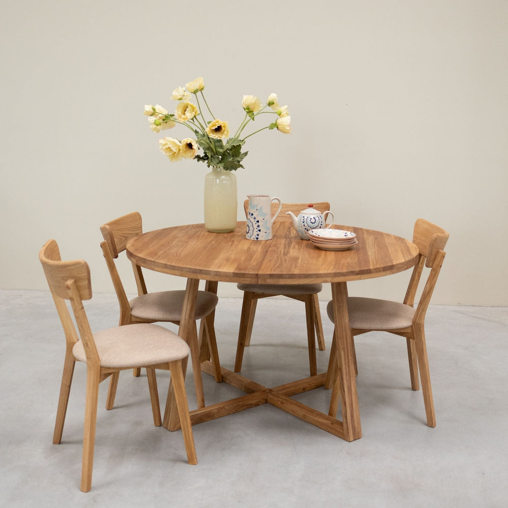 Pack of 2 or 4 Solid Oak Dining Chairs Diana Beige | NordicStory