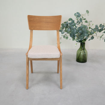 Pack of 2 or 4 Lucas Solid Oak Dining Chairs, Gray or Beige upholstery | VESKOR