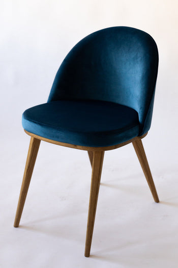 Pack of 2 or 4 Clara Dining Chairs, Solid Oak Wood Frame, Upholstered in Monako Blue | NordicStory