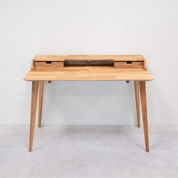 Ana solid oak desk, 120 x 65 x 84,5 cm. | NordicStory