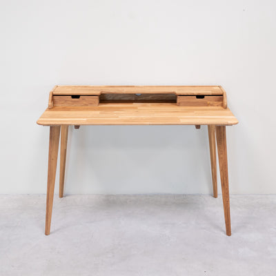 Ana solid oak desk, 120 x 65 x 84,5 cm. | NordicStory