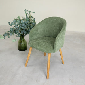 Solid oak armchair Ana with upholstery | VESKOR