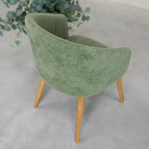 Solid oak armchair Ana with upholstery | VESKOR