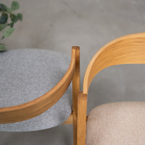 Pack of 2 or 4 Oscar Solid Oak Dining Chairs, upholstered | VESKOR