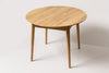 NordicStory Round extendable dining table in solid oak 93-123 x 93 x 75 cm.
