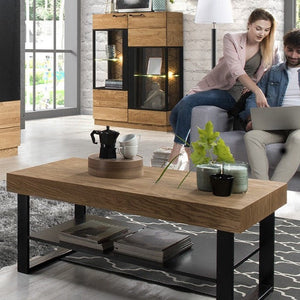 LoftStory Coffee table with metal legs 
