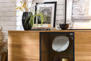 NordicStory Moritz 2 solid oak dresser chest of drawers, 150 x 40 x 101,9 cm.
