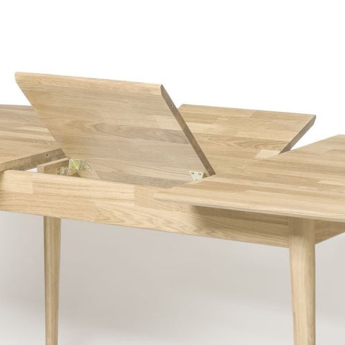 NordicStory Extending oval dining table in solid oak wood