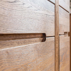 NordicStory Chest of drawers in solid oak wood 