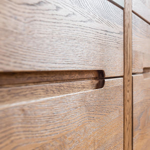 NordicStory Chest of drawers in solid oak wood 