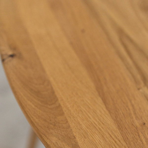 NordicStory Extending dining table in solid oak MOBY