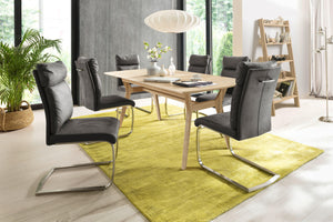 NordicStory Dining table in solid oak wood