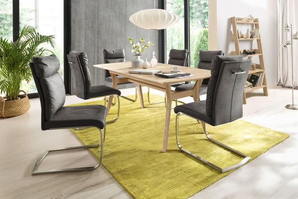 NordicStory Dining table in solid oak wood