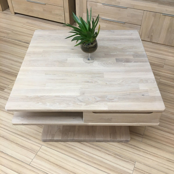 Kvadro solid oak coffee table, 85 x 85 x 50 cm | NordicStory