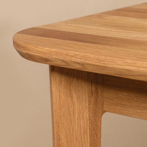 NordicStory Dining table in solid oak wood 